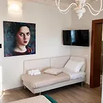 Bed and Breakfast Al Battistero Luxury Ραβένα