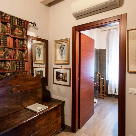 Al Battistero Luxury Bed & Breakfast 3*