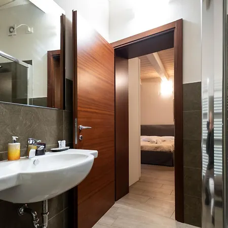 Bed and Breakfast Al Battistero Luxury Ραβένα