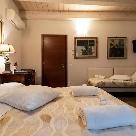 ベッド・アンド・ブレックファスト Al Battistero Luxury