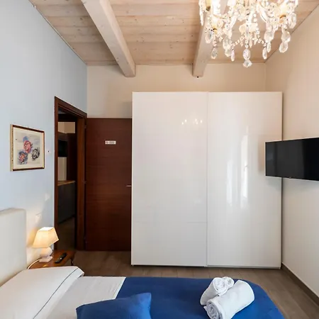 Bed and Breakfast Al Battistero Luxury