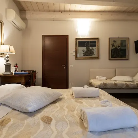 Bed & Breakfast Al Battistero Luxury