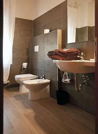 ベッド・アンド・ブレックファスト Al Battistero Luxury 3*