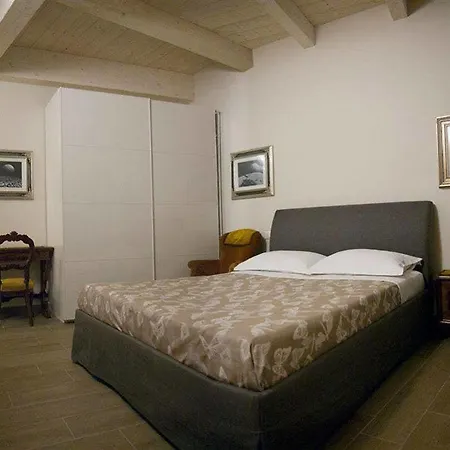 Bed and Breakfast Al Battistero Luxury 2*