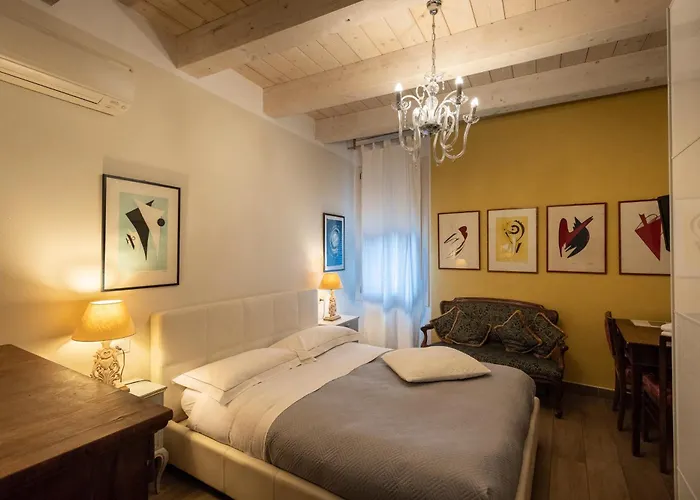 Al Battistero Luxury Bed & Breakfast Ravenna