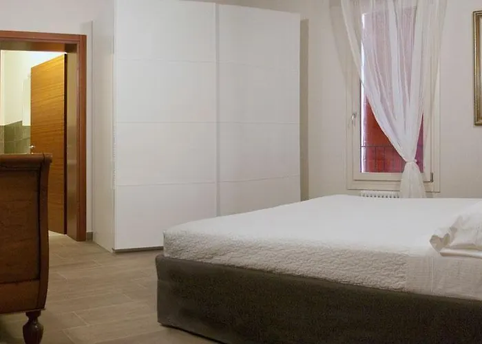 Bed & Breakfast Al Battistero Luxury 3*