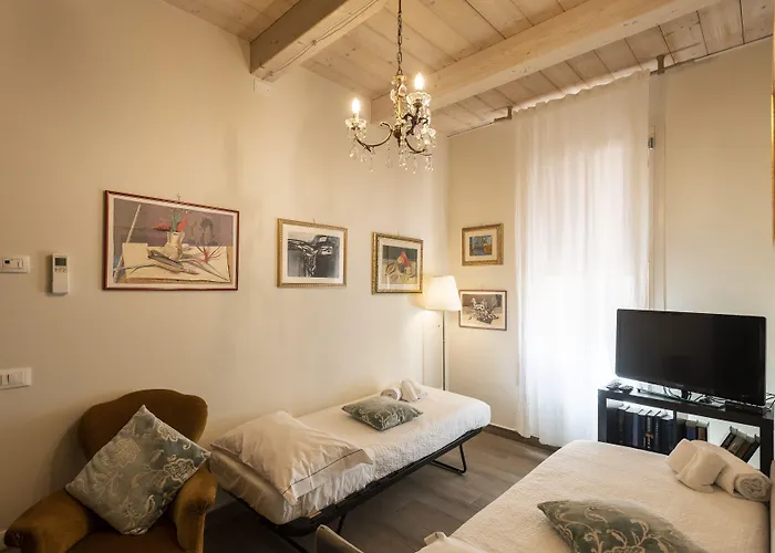 Al Battistero Luxury Bed & Breakfast 3*